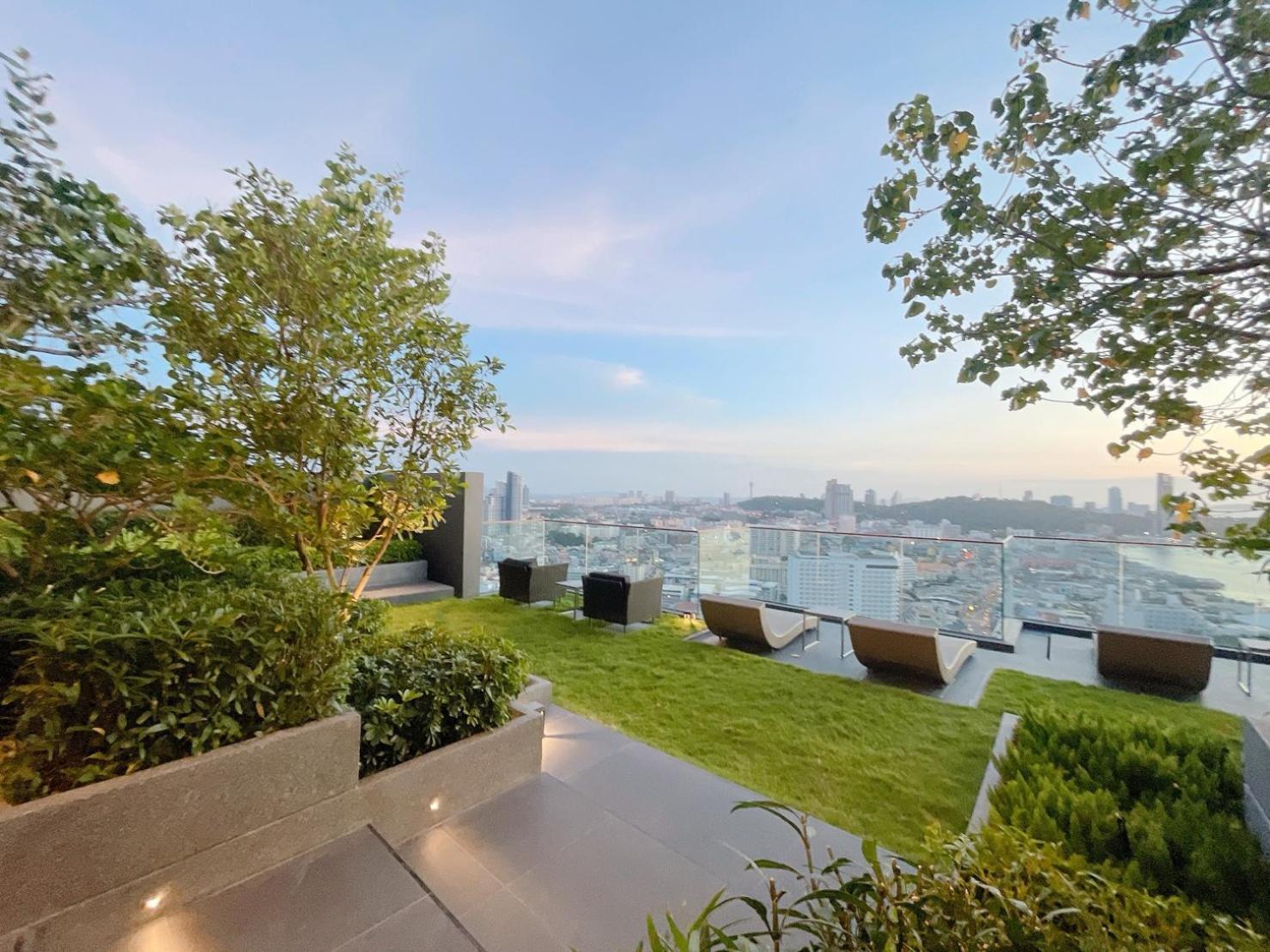 The Edge Central Pattaya Seaview With Infinity Pool & Free Netflix エクステリア 写真
